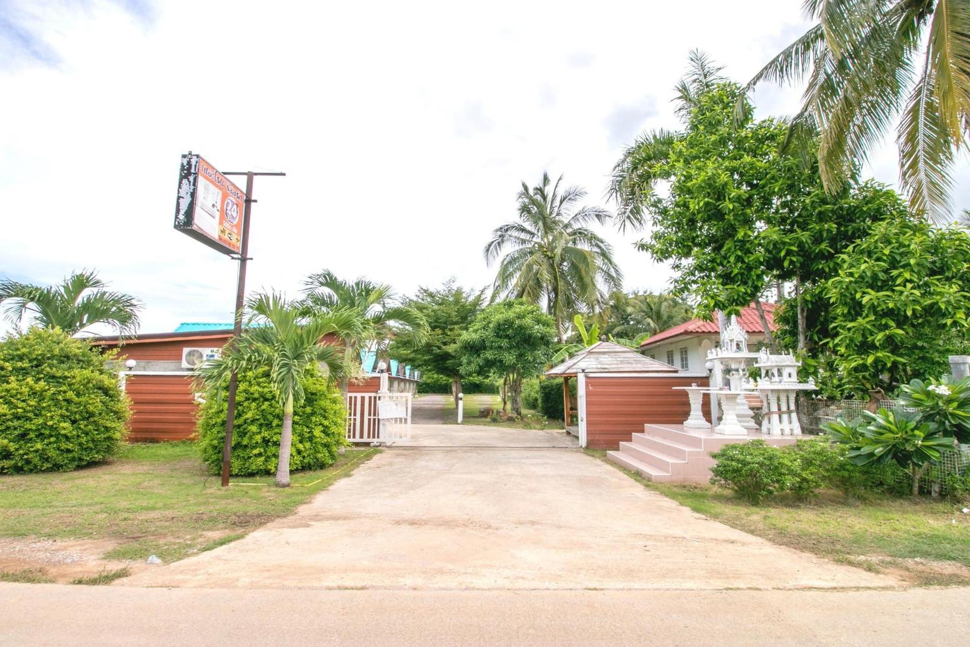 The Rome Resort Pran Buri Luaran gambar